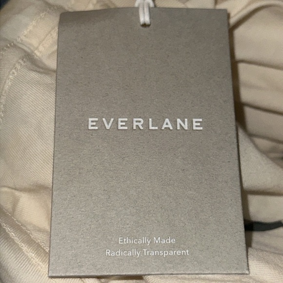 Everlane 100% Human‎ Graphic Way-Short Organic Cotton Tee Cropped NWT L Gorpcore - Picture 7 of 11
